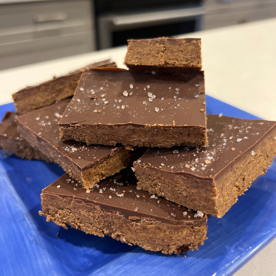 Mocha Mania Protein Bars Healthy Snack Recipe SMOOV.ca