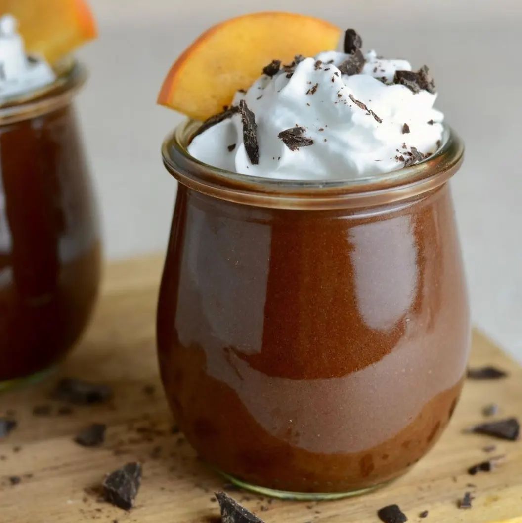 Smoov Chocolate Persimmon Pudding. provides a great antioxidant boost and dose of adaptogens.