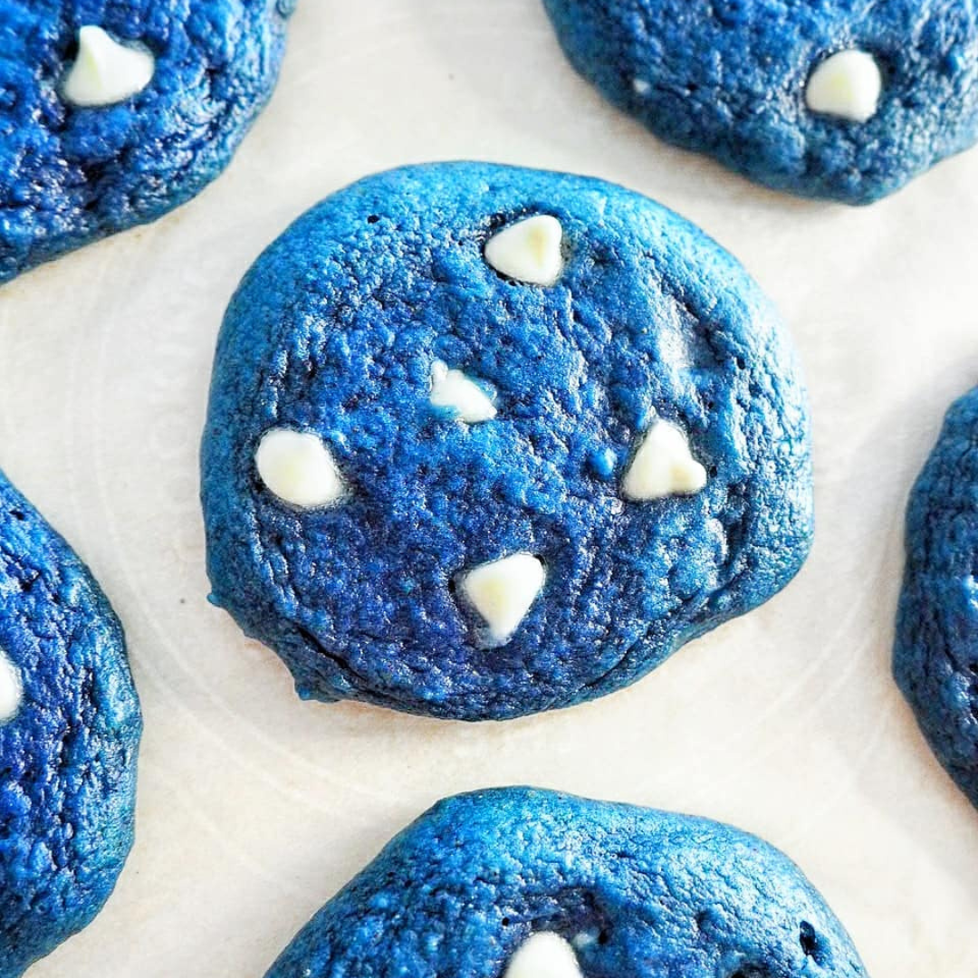 Cookie Monster Protein Cookies with Blue Spirulina SMOOV SMOOV.ca