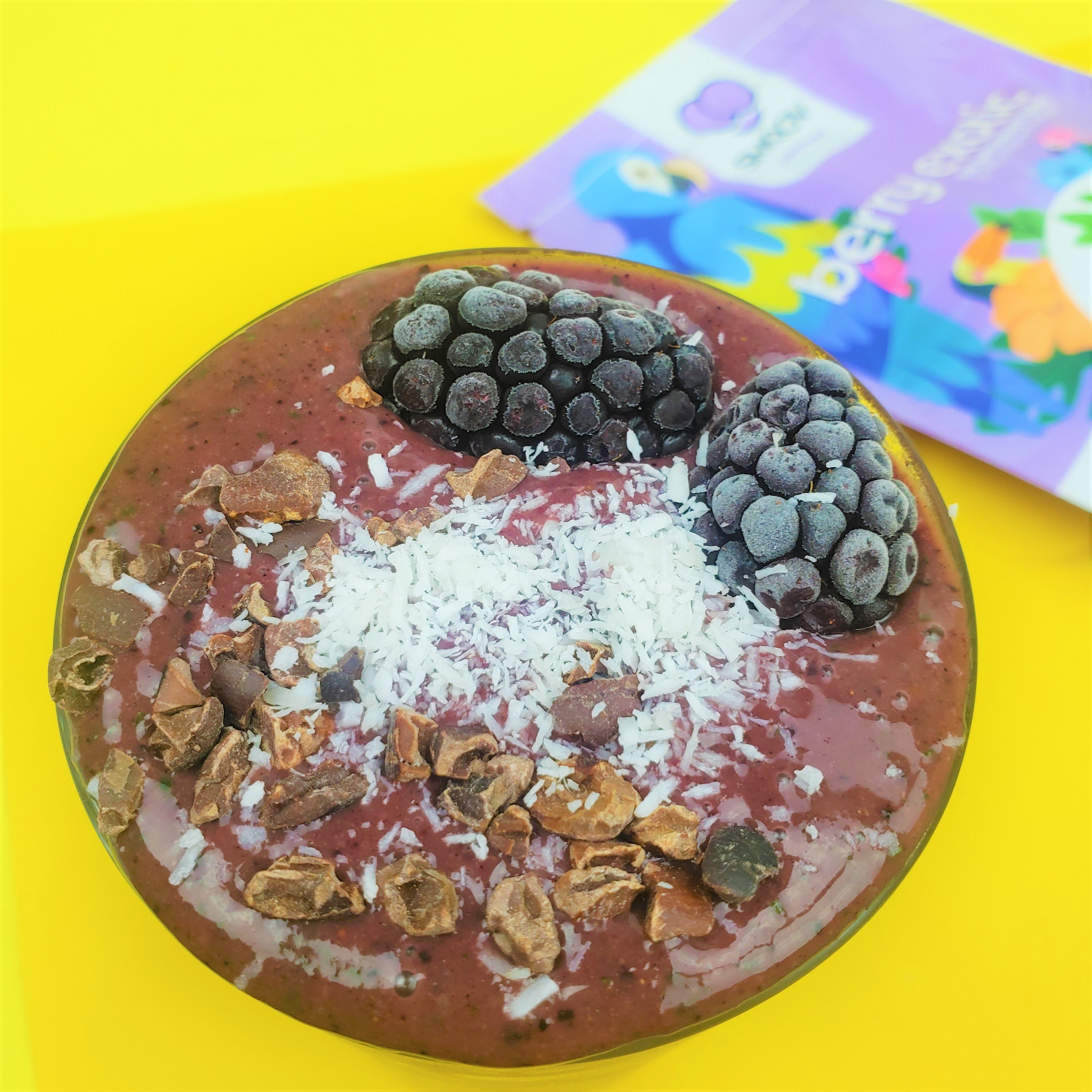 Our berry exotic blend has 8 antioxidant-rich superfoods, 7 of which are some of the world's most nutritious berries. Acai berry, Maqui berry, Red & Black Goji berry, Camu Camu berry, Blueberry, Blackberry & Lucuma. 