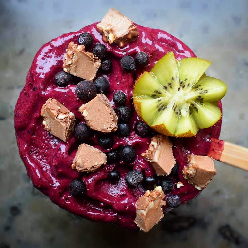 Blueberry Pitaya Bowl