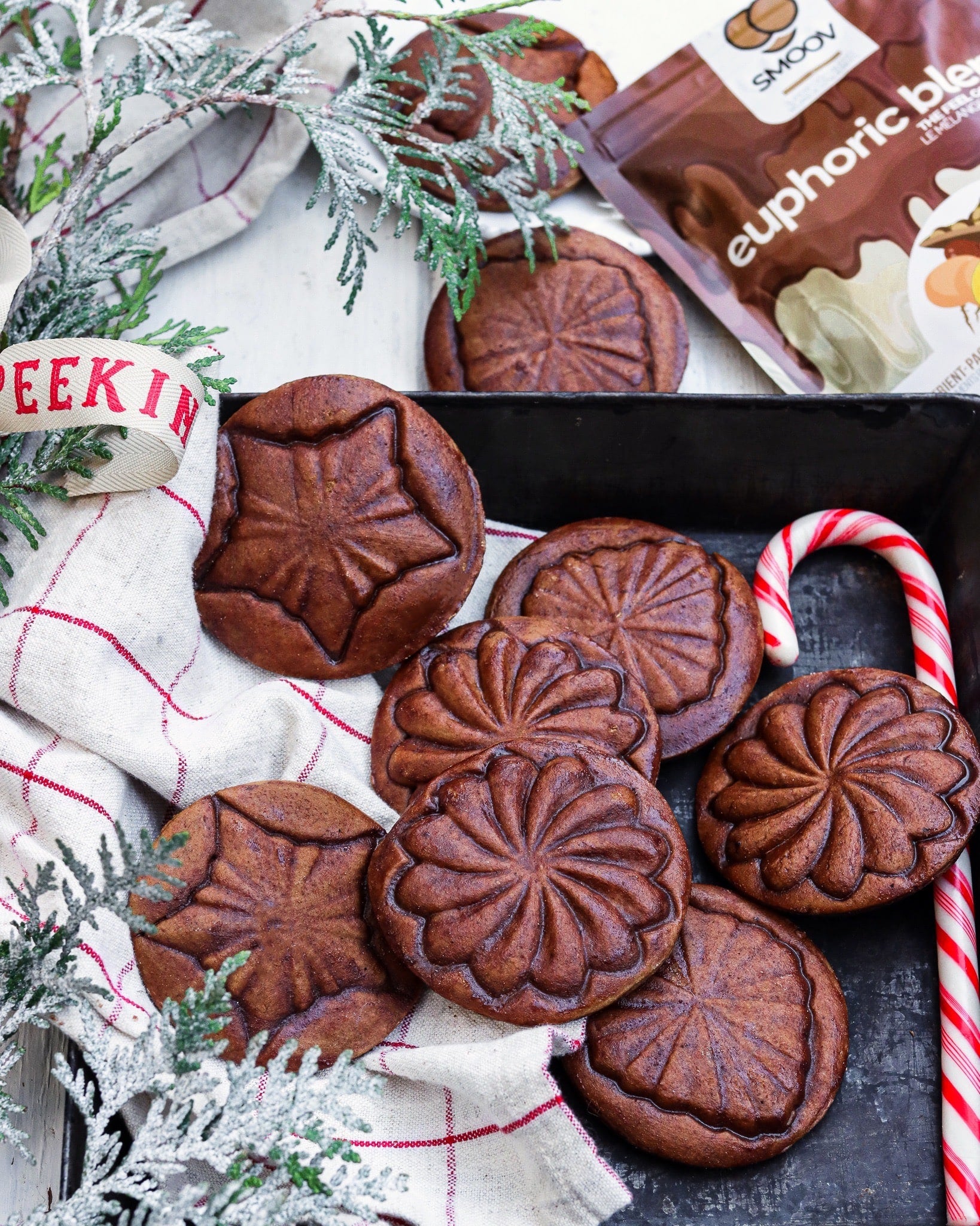 Tis the perfect time of year to get baking. Fill your holiday treat tray with something new and exciting- nutritious & 100% plant based chocolate cookies!