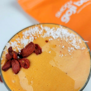 Breafast smoothie made using smoov superfood blends and powders. Packed with antioxidants for health & wellness. Keto Friendly