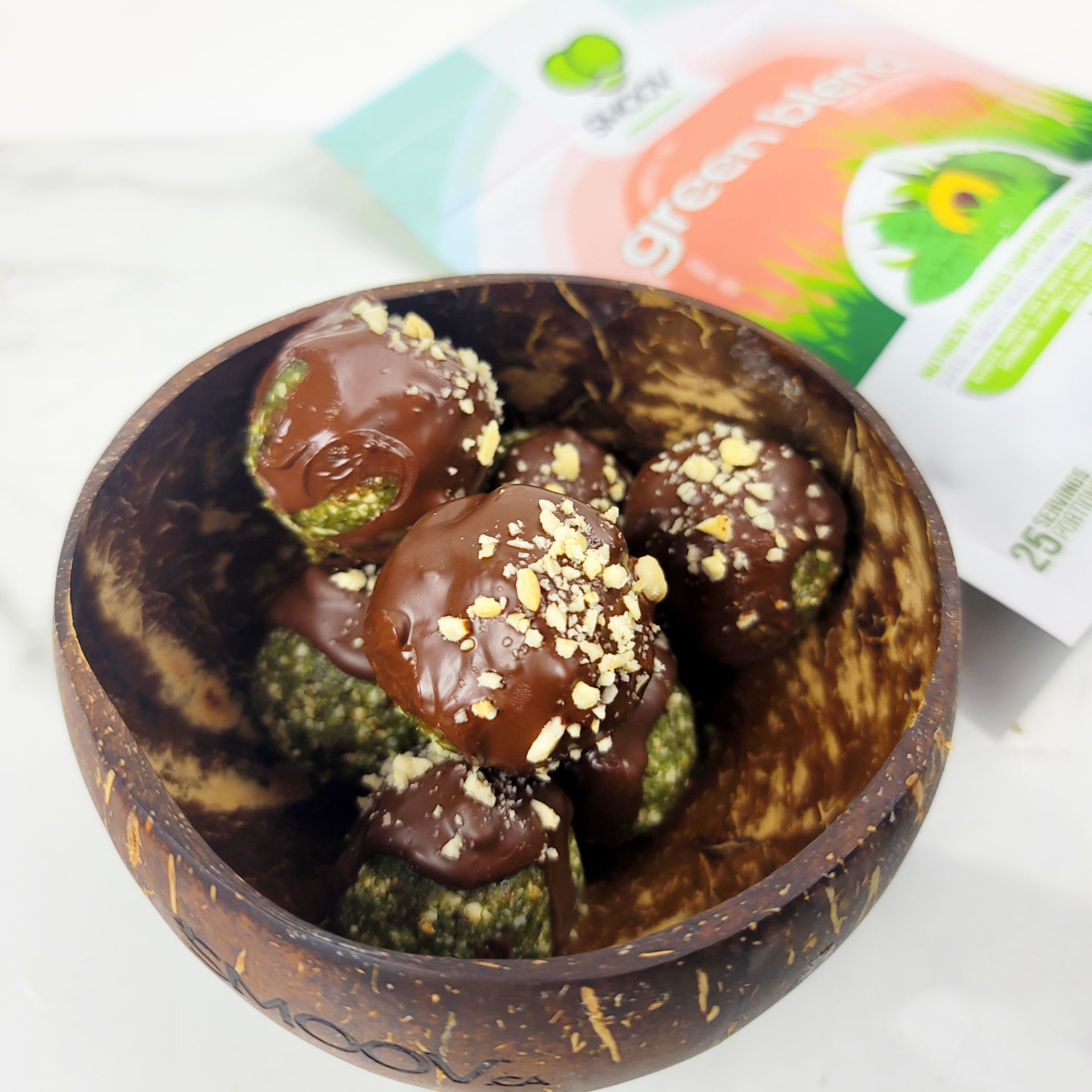 Green Truffle Bites made using smoov superfood blends and powders. Packed with antioxidants for health & wellness. Keto Friendly